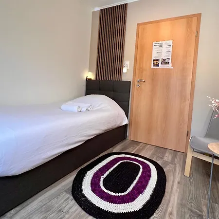Cozy Private Room Near Central Station - Ideal For Solo Travelers Coblence Extérieur photo